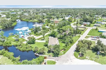 807 Lucille Avenue, Nokomis, FL 34275 - Photo 35