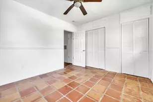 807 Lucille Ave, Nokomis, FL 34275 - Photo 23