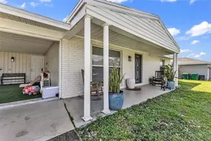 394 Kostner St, Port Charlotte, FL 33954 - Photo 3