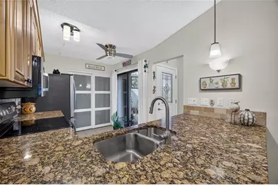 4307 Park Lake Terrace N, Bradenton, FL 34209 - Photo 11