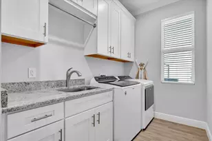 [Address not provided], Cape Coral, FL 33993 - Photo 27