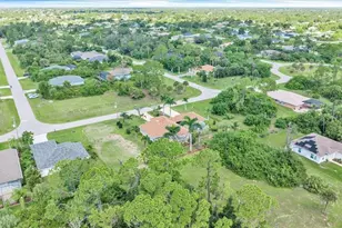 142 Australian Dr, Rotonda West, FL 33947 - Photo 49