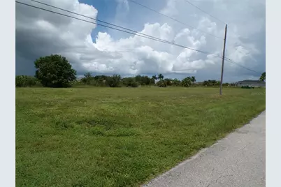 1128 NW 9th Avenue, Cape Coral, FL 33993 - Photo 3
