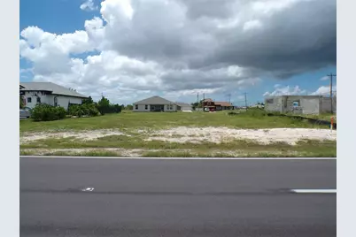 420 Diplomat Parkway E, Cape Coral, FL 33909 - Photo 1