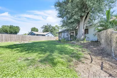 17131 Doyle Avenue, Port Charlotte, FL 33954 - Photo 37