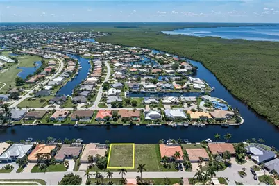 3936 La Costa Island Court, Punta Gorda, FL 33950 - Photo 9