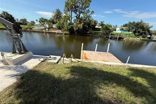 165 Dartmouth Dr NW, Port Charlotte, FL 33952 - Photo 27