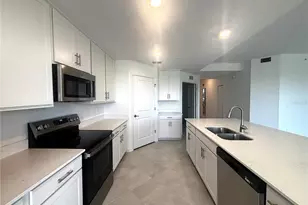 17440 Opal Sand Dr, Venice, FL 34293 - Photo 5