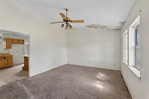 327 Harbor Blvd, Port Charlotte, FL 33954 - Photo 15
