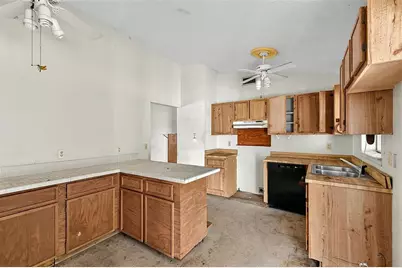 327 Harbor Boulevard, Port Charlotte, FL 33954 - Photo 17