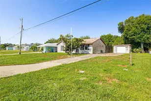 327 Harbor Blvd, Port Charlotte, FL 33954 - Photo 5