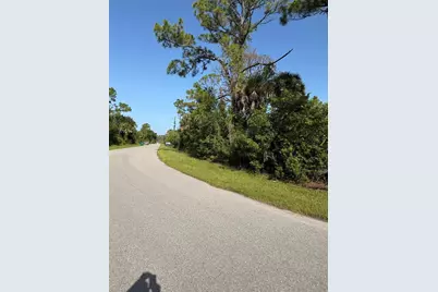 12134 Chapman Ave, Port Charlotte, FL 33983 - Photo 13