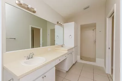 1723 Westerly Dr, Brandon, FL 33511 - Photo 13