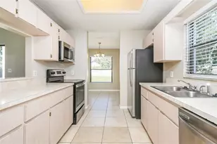 11943 Blackheath Cir, Orlando, FL 32837 - Photo 7