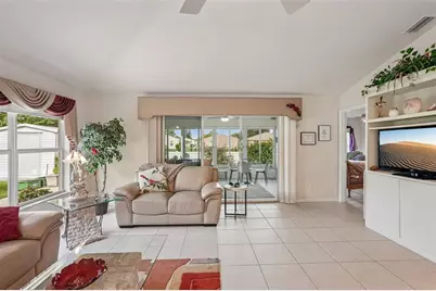 580 Rose Apple Circle, Port Charlotte, FL 33954 - Photo 9
