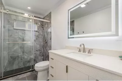 612 Chestnut Lane #100, Englewood, FL 34223 - Photo 15