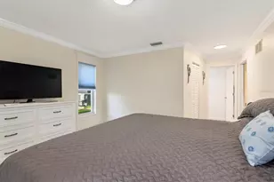 612 Chestnut Ln, Englewood, FL 34223 - Photo 13