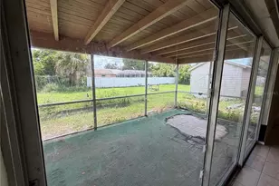 563 Beal St NW, Port Charlotte, FL 33952 - Photo 5