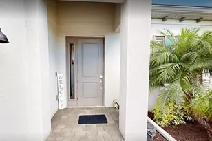 17420 Jadestone Ct, Venice, FL 34293 - Photo 3