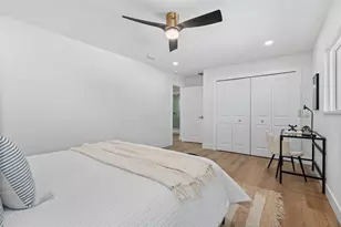 670 Venice Ln, Sarasota, FL 34242 - Photo 55