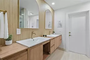 670 Venice Ln, Sarasota, FL 34242 - Photo 61