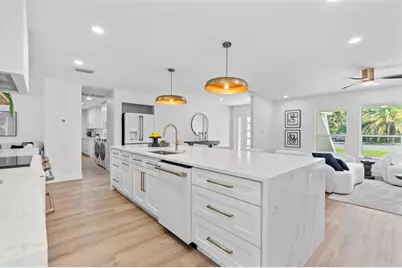 670 Venice Lane, Sarasota, FL 34242 - Photo 29
