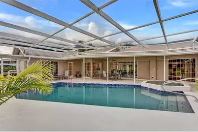 7913 Broadmoor Pines Boulevard, Sarasota, FL 34243 - Photo 7