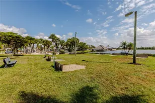 2100 Kings Hwy, Port Charlotte, FL 33980 - Photo 77