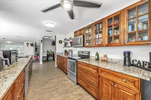 2417 Magdalina Dr, Punta Gorda, FL 33950 - Photo 15
