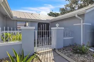 2417 Magdalina Dr, Punta Gorda, FL 33950 - Photo 3