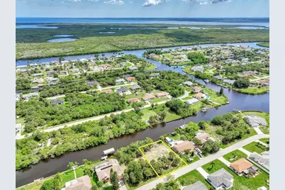 18422 Van Nuys Circle, Port Charlotte, FL 33948 - Photo 17