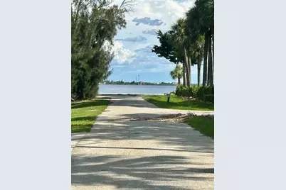 111 Rio De Paz, Port Charlotte, FL 33980 - Photo 17