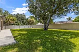 1056 Cazenovia St, Port Charlotte, FL 33952 - Photo 31