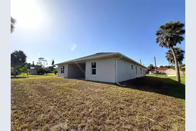 16443 Hillsborough Boulevard, Port Charlotte, FL 33954 - Photo 5