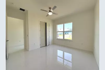 16443 Hillsborough Boulevard, Port Charlotte, FL 33954 - Photo 13