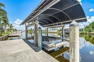 136 Peckham St SE, Port Charlotte, FL 33952 - Photo 11