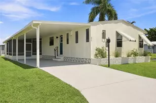 252 Loon Ln, Naples, FL 34114 - Photo 3