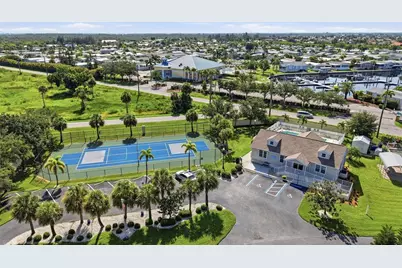8631 Lake Front Court, Punta Gorda, FL 33950 - Photo 27