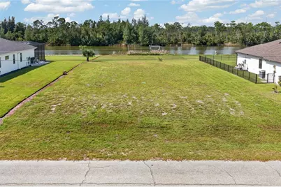 16652 Liggett Circle, Port Charlotte, FL 33981 - Photo 15