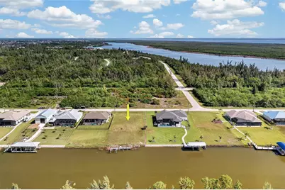 16652 Liggett Circle, Port Charlotte, FL 33981 - Photo 9