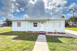 3100 Crestwood Dr, Port Charlotte, FL 33952 - Photo 1