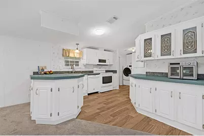 1000 Kings Highway #380, Port Charlotte, FL 33980 - Photo 7