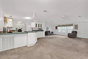 1000 Kings Hwy, Port Charlotte, FL 33980 - Photo 11