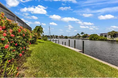 1352 Pine Siskin Drive, Punta Gorda, FL 33950 - Photo 37