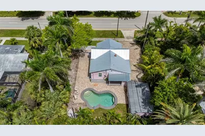 717 W Marion Avenue, Punta Gorda, FL 33950 - Photo 1