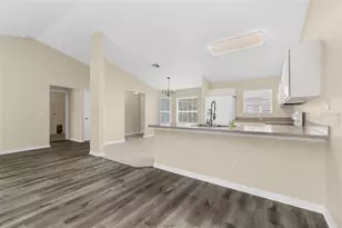 5570 Montego Ln, Port Charlotte, FL 33981 - Photo 7