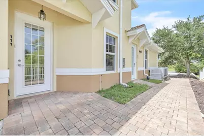 16572 San Edmundo Road #111, Punta Gorda, FL 33955 - Photo 5