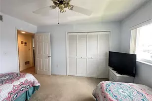 12274 SW Egret Cir, Lake Suzy, FL 34269 - Photo 23