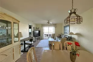 12274 SW Egret Cir, Lake Suzy, FL 34269 - Photo 13