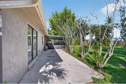 3917 Sawyerwood Road, Sarasota, FL 34233 - Photo 51